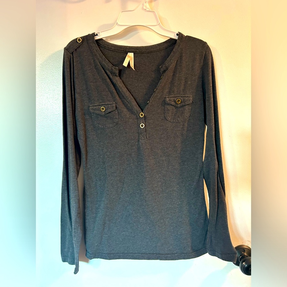 Long sleeve T-shirt